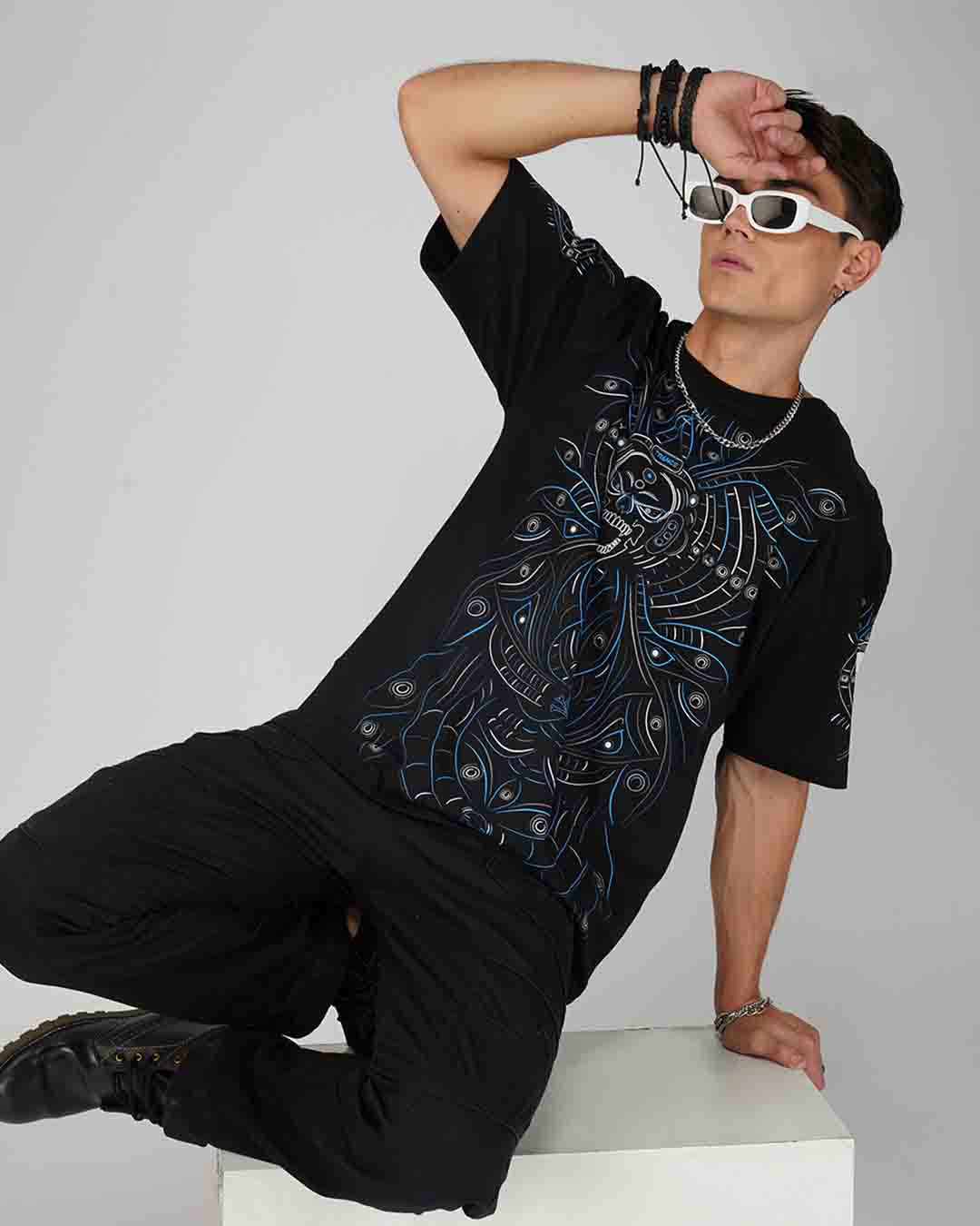 DJ Skull Trance | UV Light Reactive & Glow In Dark | Oversized T-Shirt
